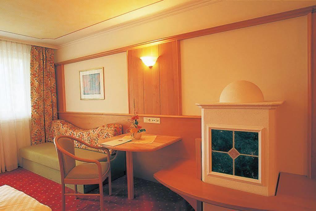 سيلاندرو Hotel Maria Theresia المظهر الخارجي الصورة