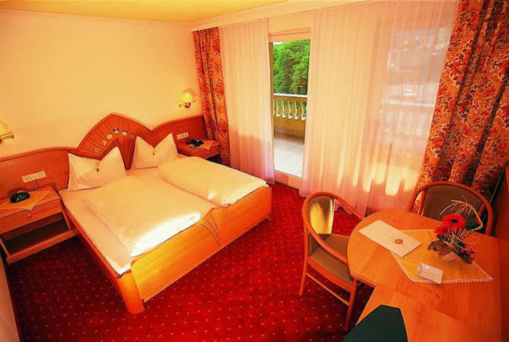 سيلاندرو Hotel Maria Theresia المظهر الخارجي الصورة