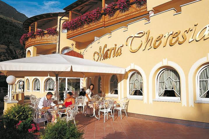 سيلاندرو Hotel Maria Theresia المظهر الخارجي الصورة